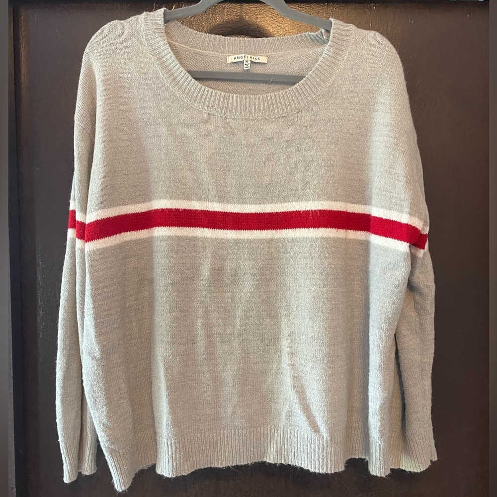 Gray sweater